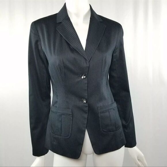 Merona Womens Size 2 Black White Pinstriped 2 Button Career Blazer Jacket - Picture 1 of 9